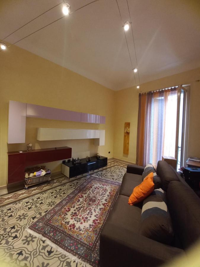 Interno10 Appartement Bari Buitenkant foto